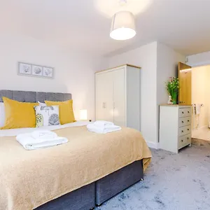 Gawer Apartment Chester